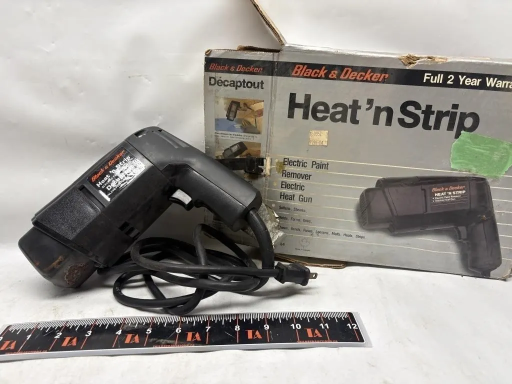 Black & Decker Heat 'n Strip Electric Paint