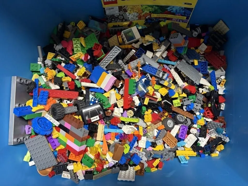 LEGO Classic bulk brick lot with instructions
