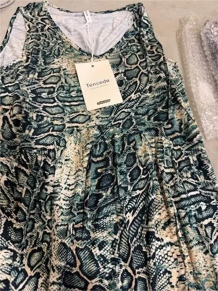 New (S) Tencede Tank Tops for Women