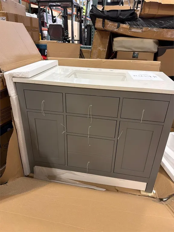 17 42� Grey Single sink Vanity