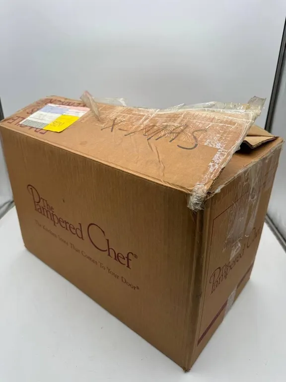Large Christmas D�cor & Collectibles Box
