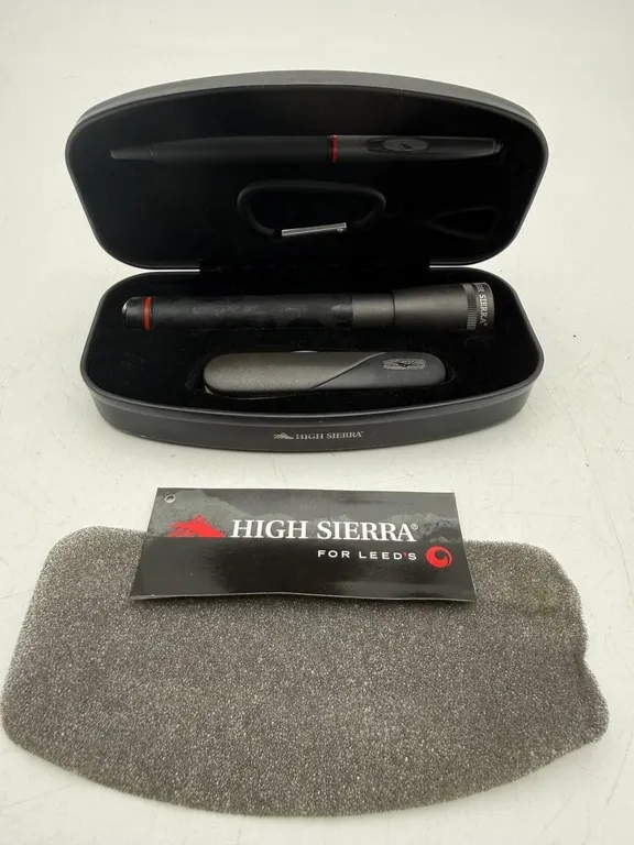 High Sierra Executive Gift Set with Case