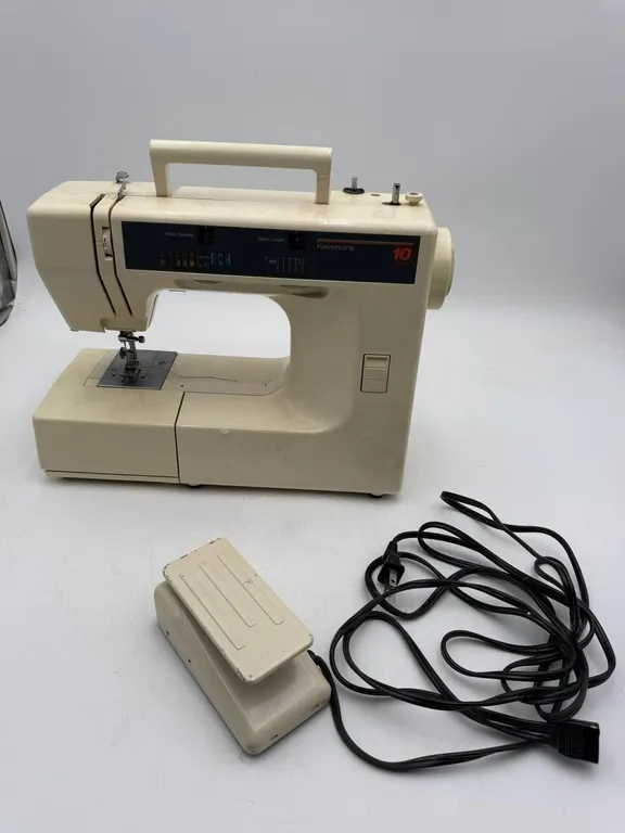 Kenmore 10 Stitch Sewing Machine 385.1268180