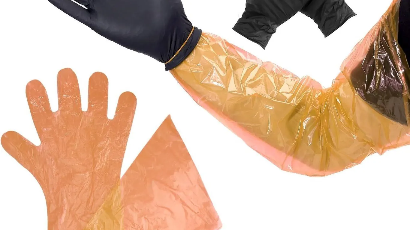 NEW 30 Pair Hunting & Field Dressing Gloves Kit