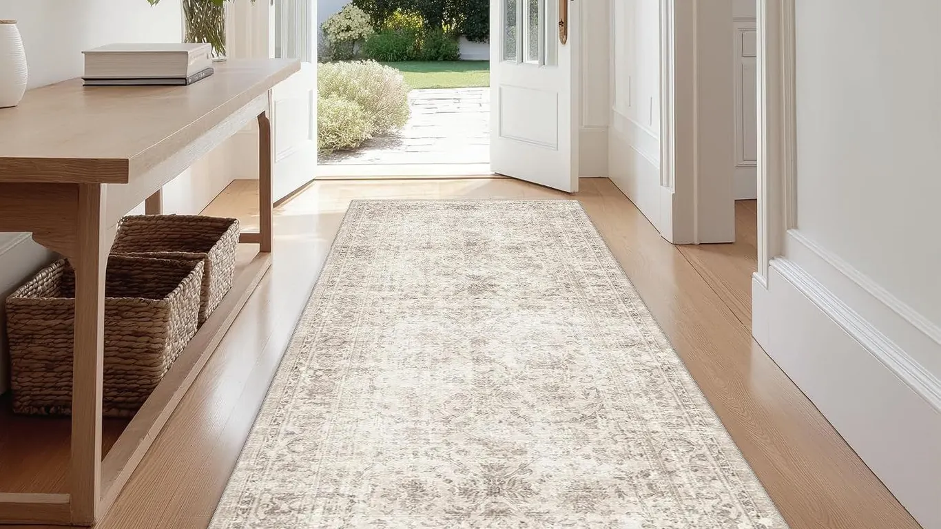 NEW $39 Vintage Hallway Runner Rug (2'x6')