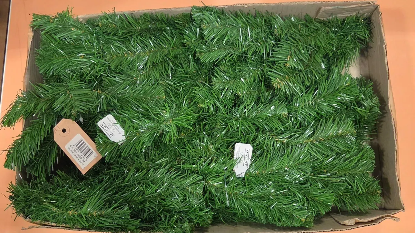 (24") 2 pc Pine Centerpiece, Green