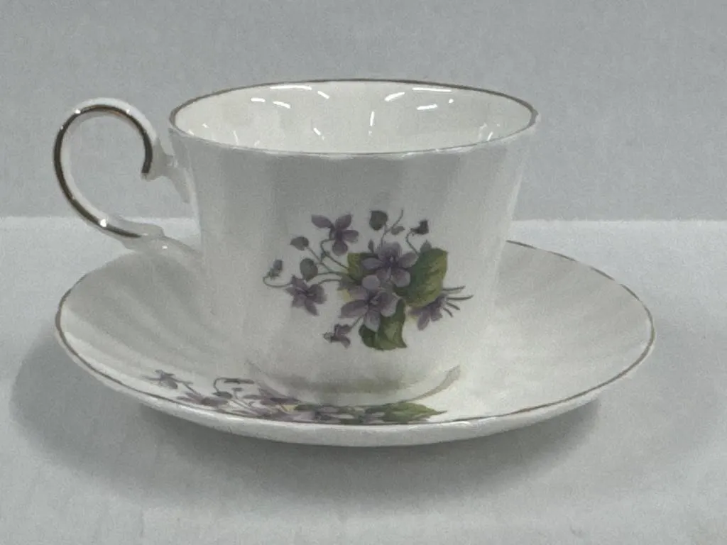 Regency Bone China, Gold Trim Teacup And
