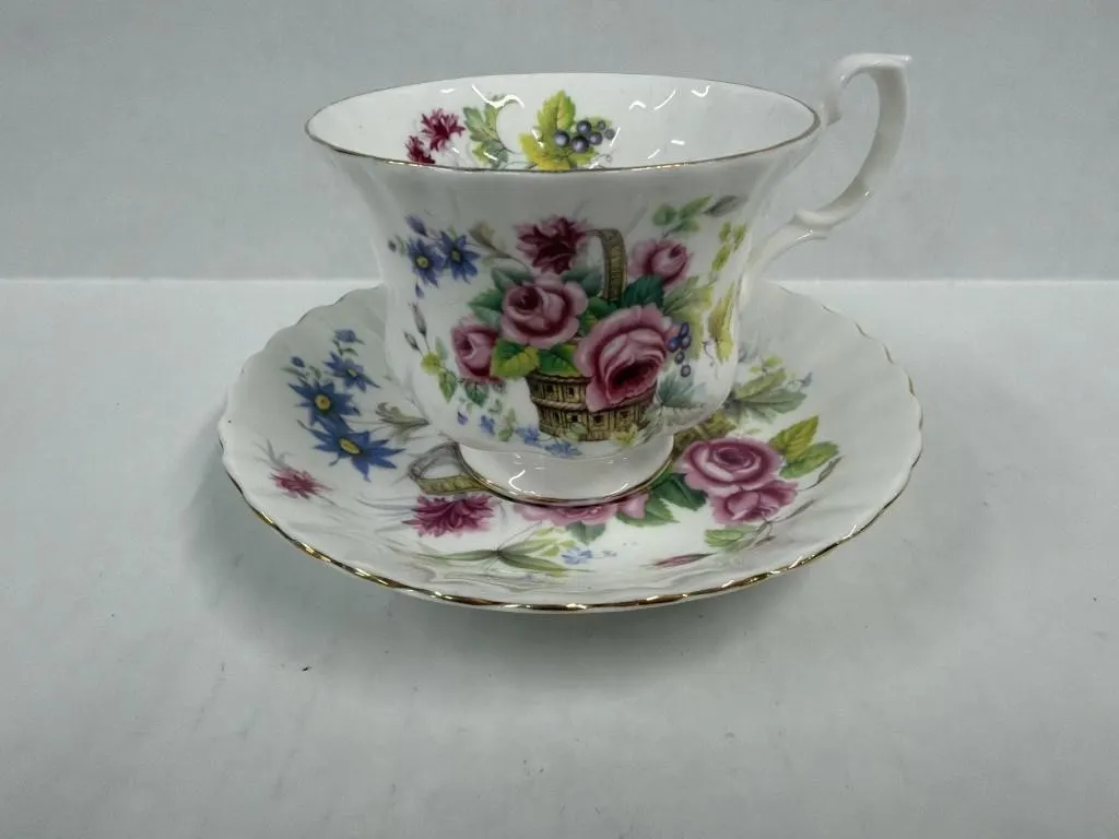 Royal Albert Bone China Teacup and saucer set
