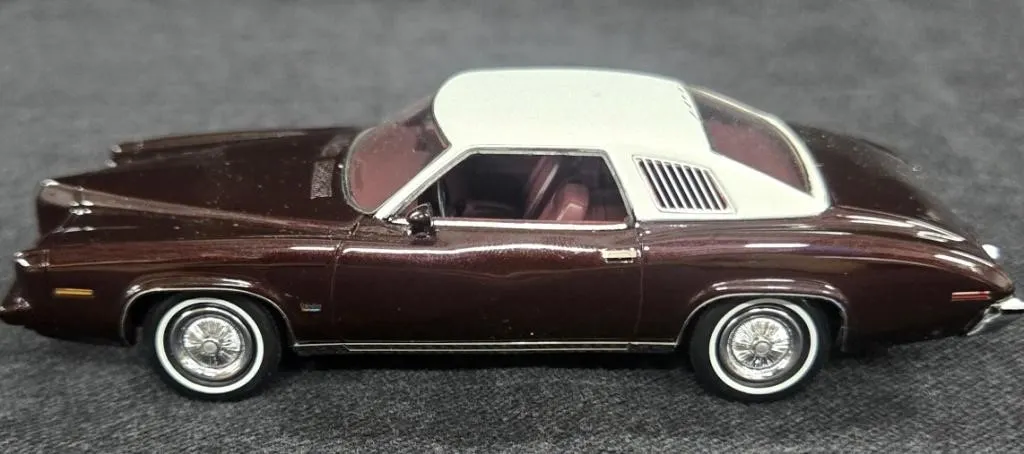 1/43 Scale Resin Model 1973 Pontiac Grand Am 2