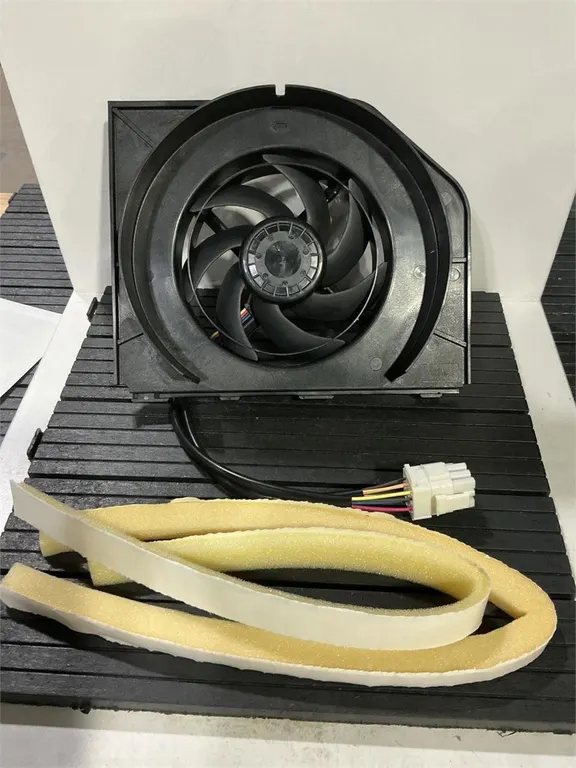 Nidec D1458X14B5CP-10 Brushless Cooling Fan