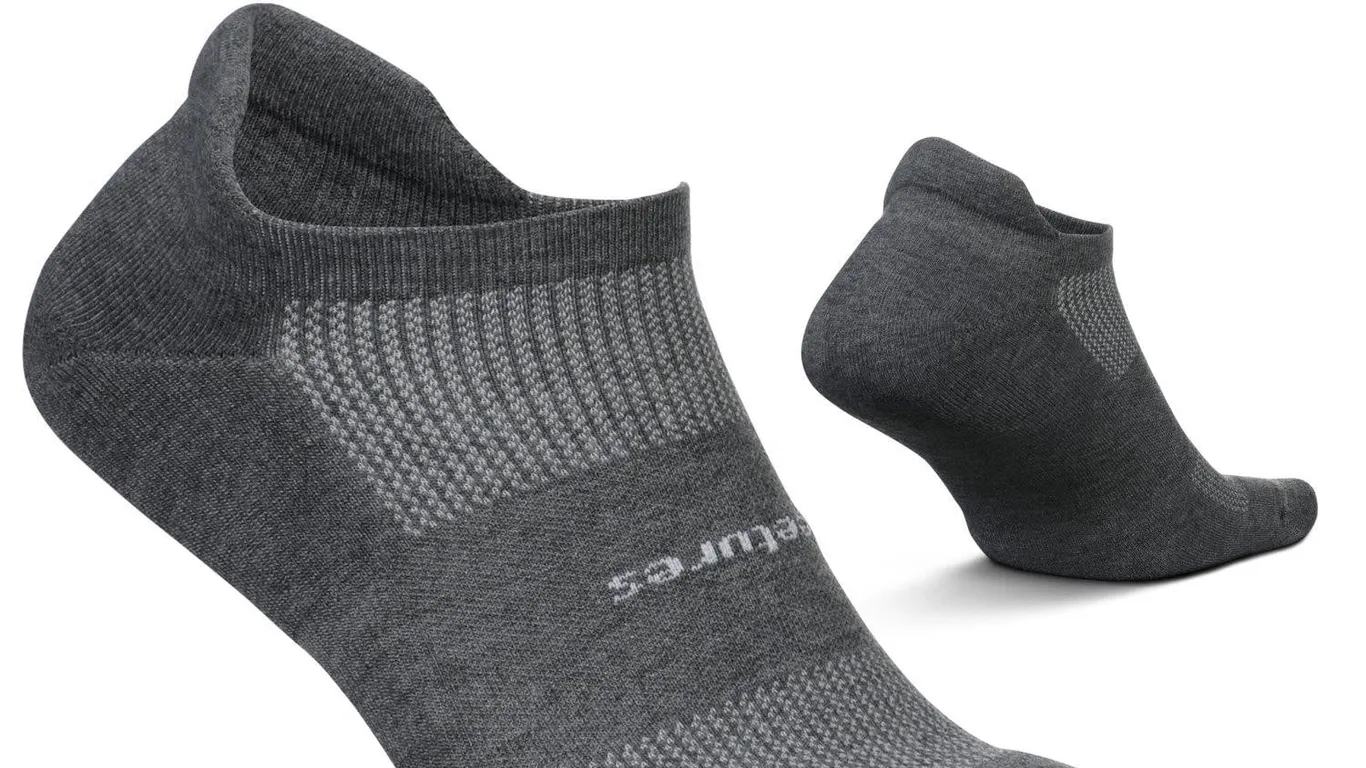 Feetures Max Cushion Ankle Tab Socks Heather...