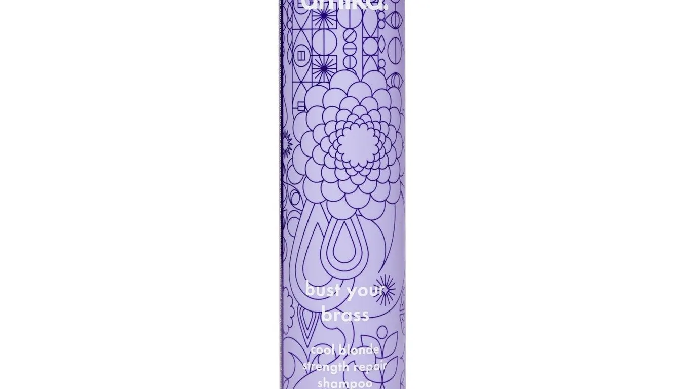 Amika Bust Your Brass Strength Shampoo 9.2 fl oz
