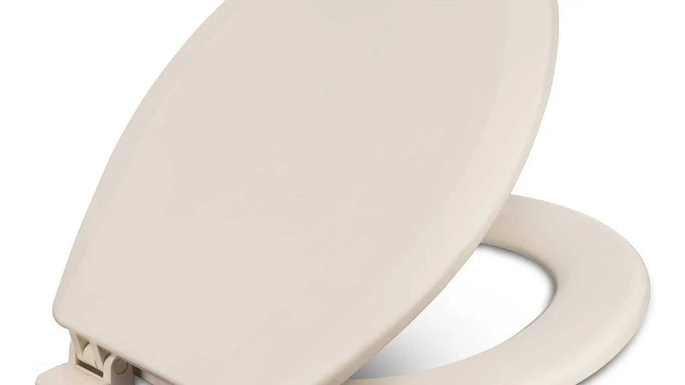 Centoco DSAMAZ9-106 Elongated Toilet Seat Bone