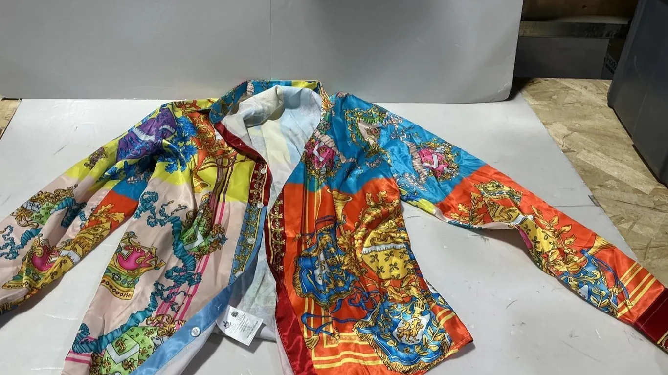 Mens Baroque Print Button Down Shirt Size S