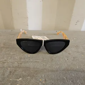 Gucci Sunglasses - Qty 1