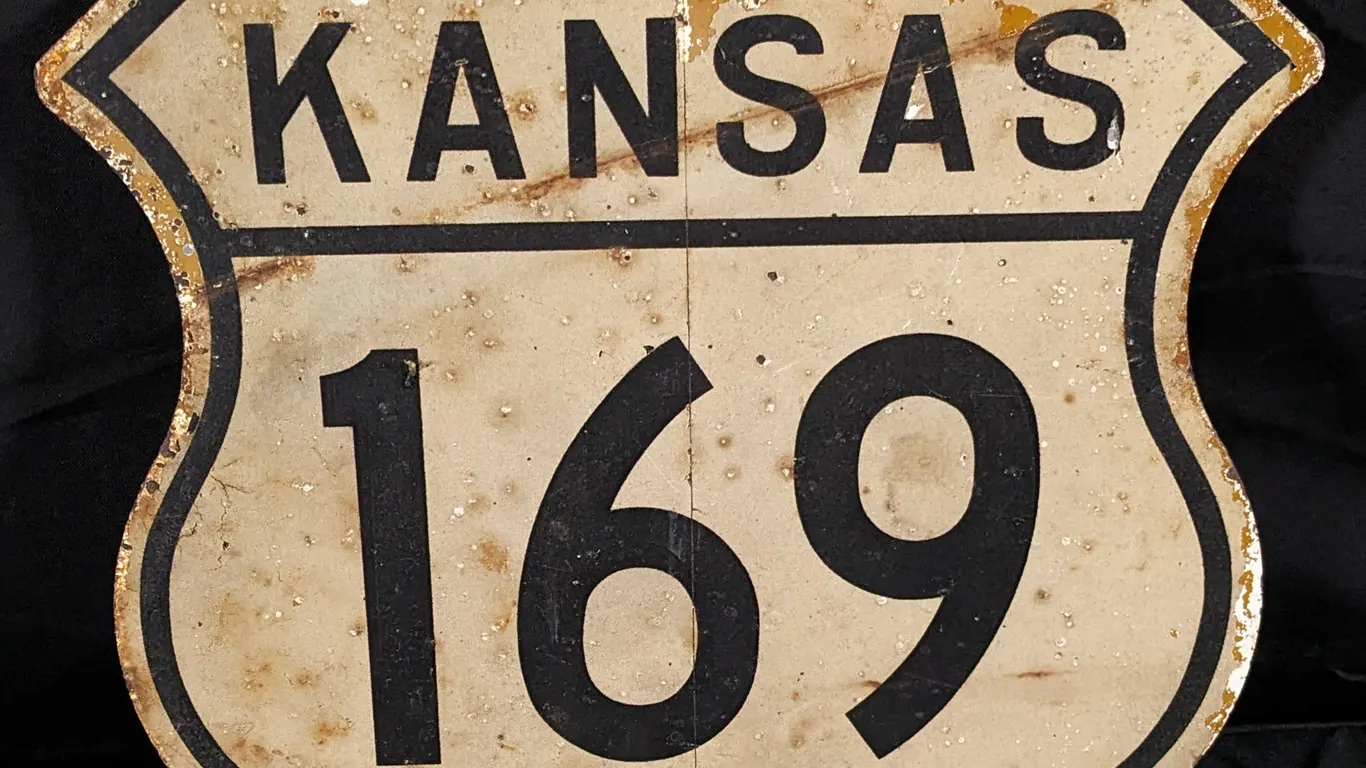 STEEL SHIELD SIGN KANSAS US HWY ROUTE 169 (COFFEYVILLE TO KANSAS CITY KS)