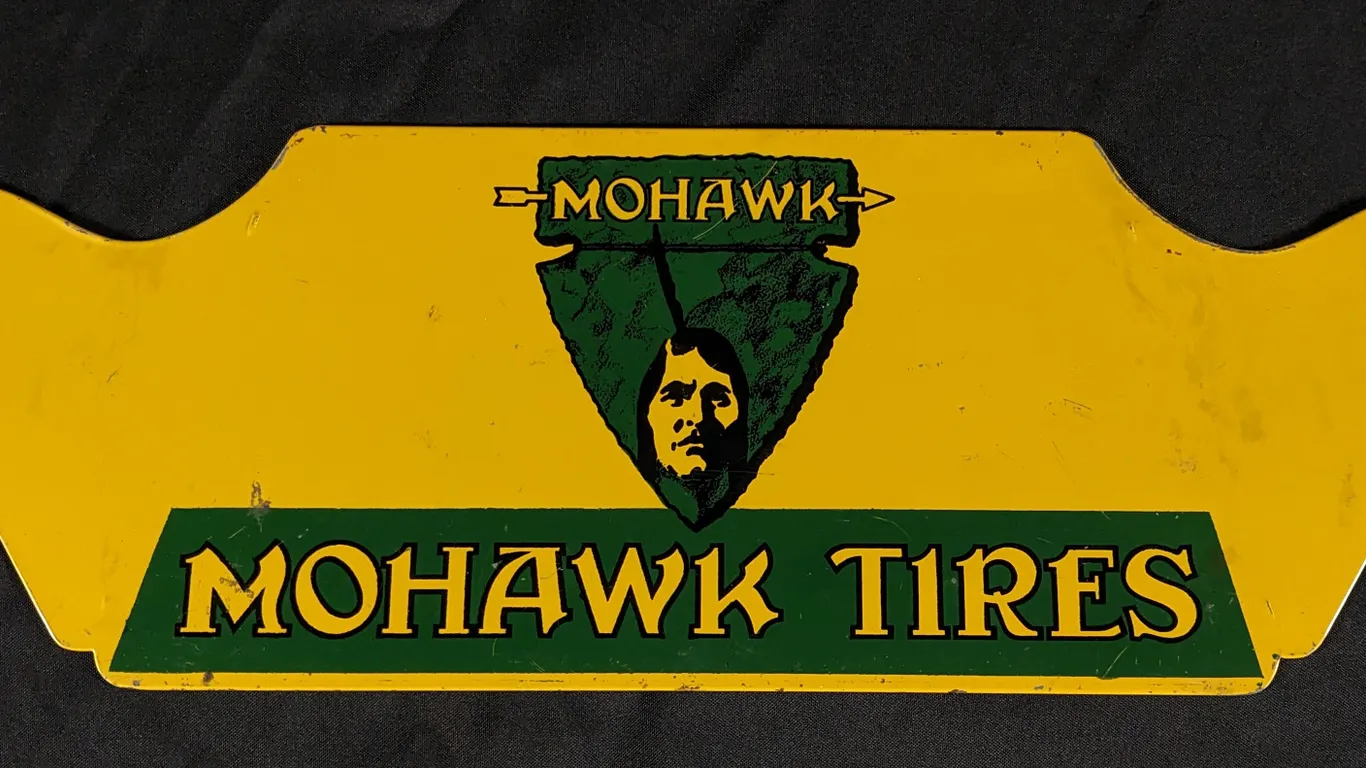 TIN TIRE RACK SIGN MOHAWK TIRES
