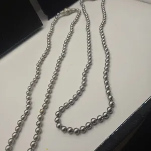 Vintage joan rivers gray pearl necklace