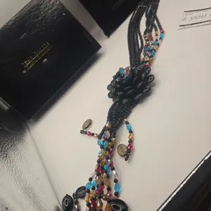 Vintage Joan Rivers starlet style. 20 inch necklace with 3 inch extender in black color.
