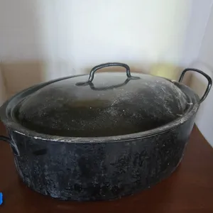 Antique black enamel steel roasting pan