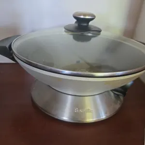 Breeville electric wok