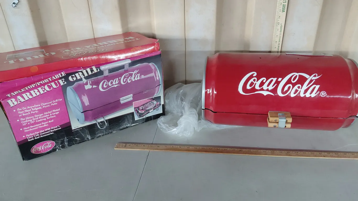 Tabletop/Portable Barbecue Grill Coca Cola, New In Box, Box Has Damage