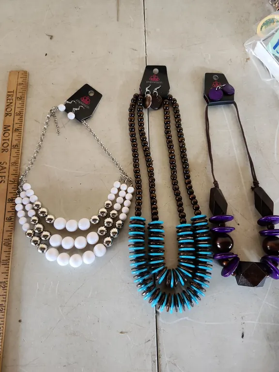3 Paparazzi Necklace Earring Sets