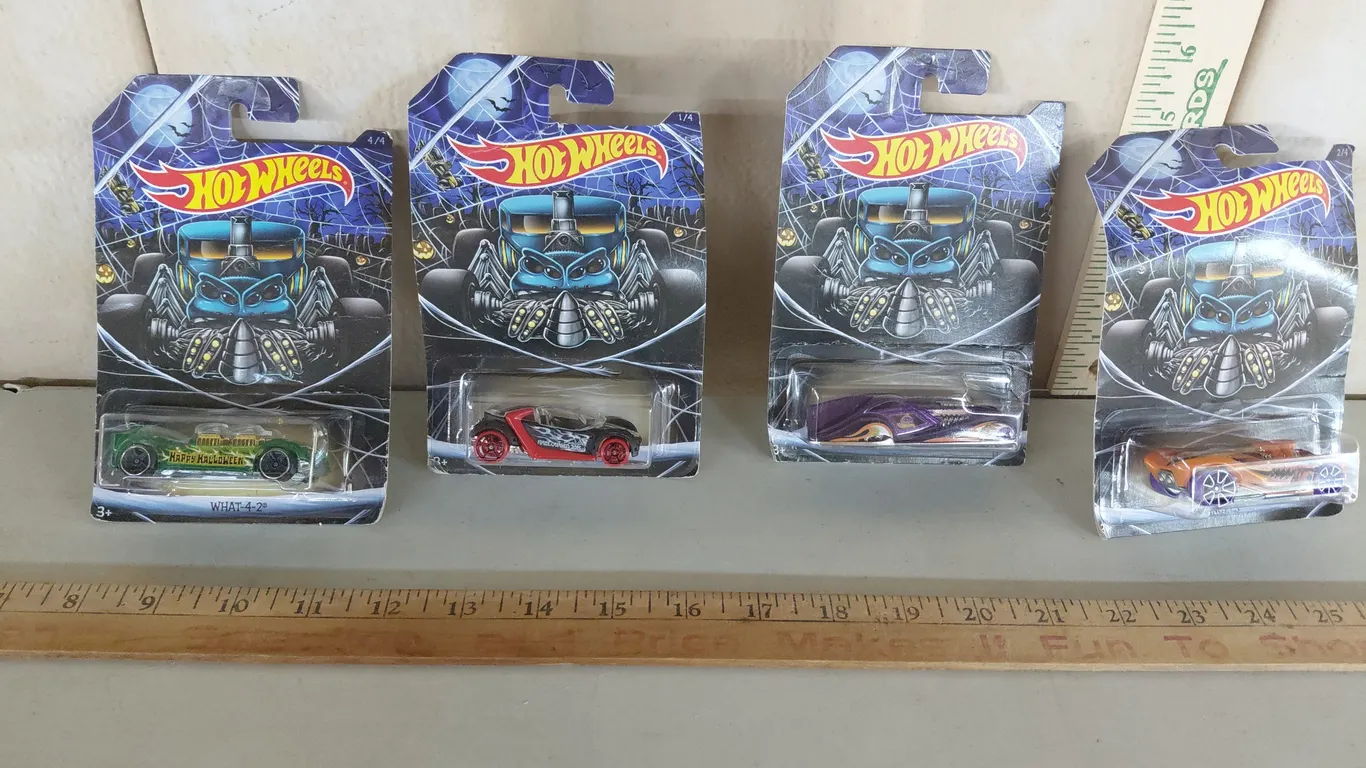 2015 Hot Wheels Halloween Set 1-4, Packages Have Damage