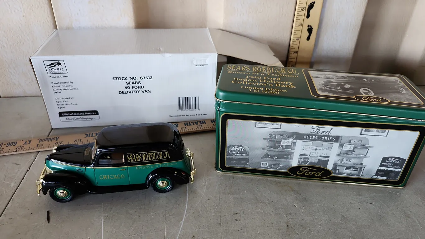 Liberty Classics By Spec Cast Sears '40 Ford Delivery Van Diecast Vehicle In Box
