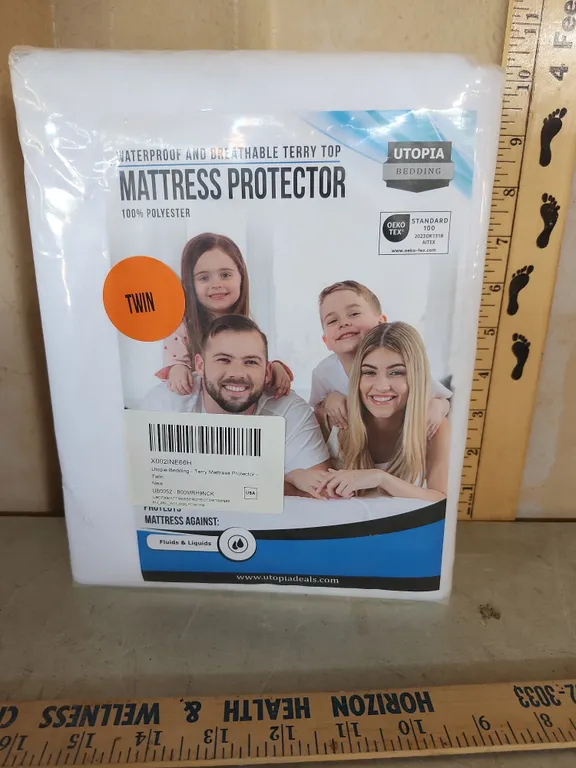 New Twin Mattress Protector Waterproof & Breathable Terry Top