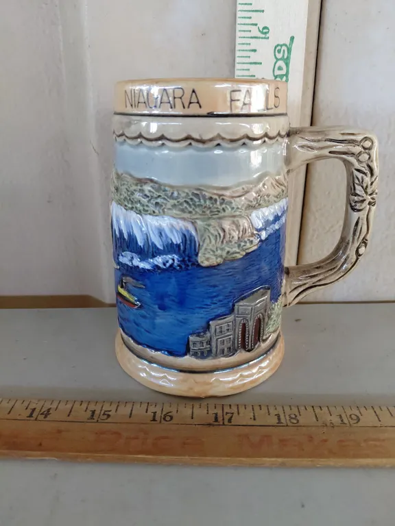 Vintage Niagara Falls Stein 5.25 "Tall