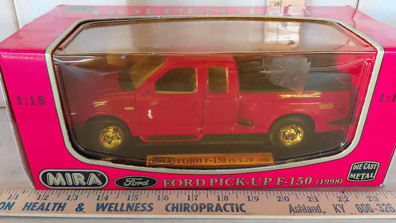 1998 Mira Golden Line Ford Pickup F-150 Truck 1:18 Scale In Box