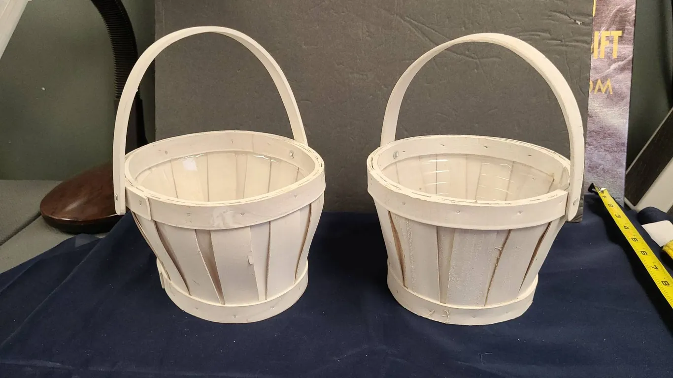 White Painted Wood Slat Baskets with Fixed Handles and Smooth Plastic Liners, Round Base Constructio