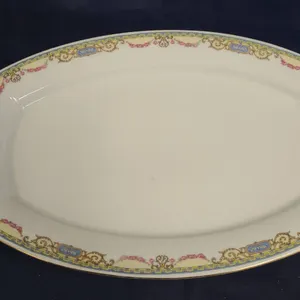 Czechoslovakian Porcelain Serving Platter with Ornate Floral and Gilded Border Decoration, Early 20t