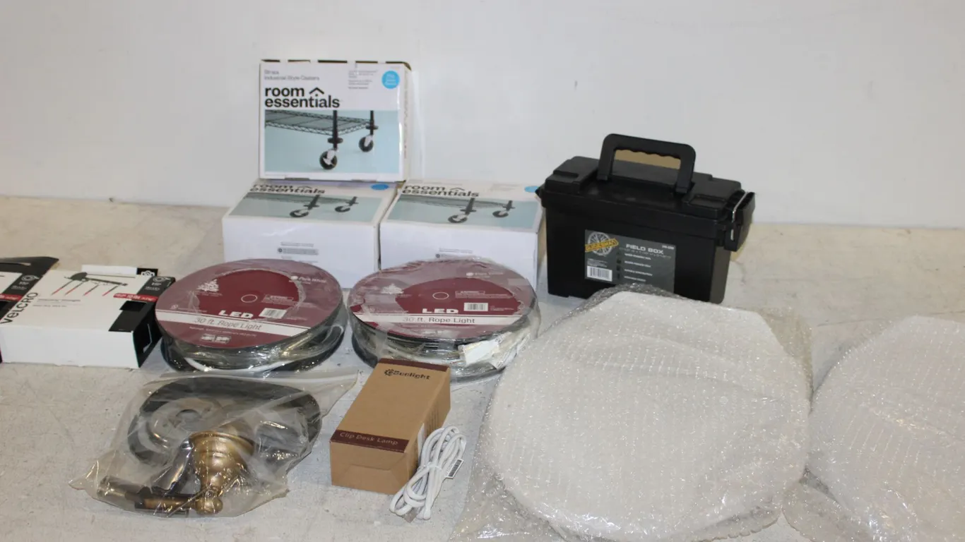 Household & Lighting Supplies