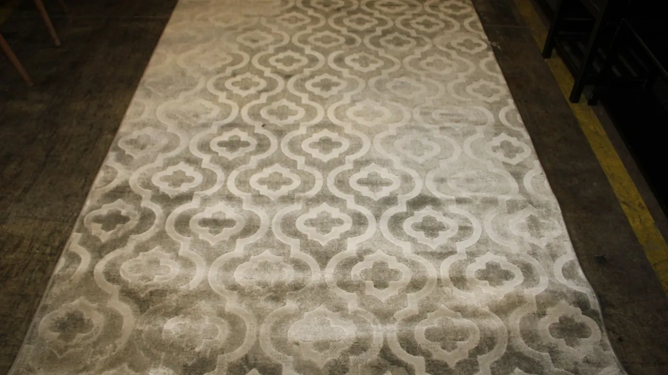Safavieh Porcello Grey & Ivory Area Rug