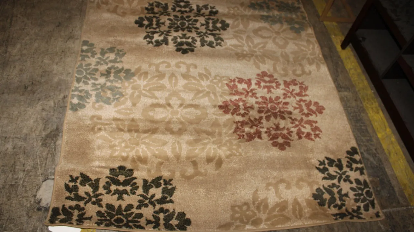 Oreintal Weavers Camden Floral Area Rug
