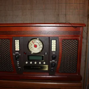 iHome Products Radio CD Player