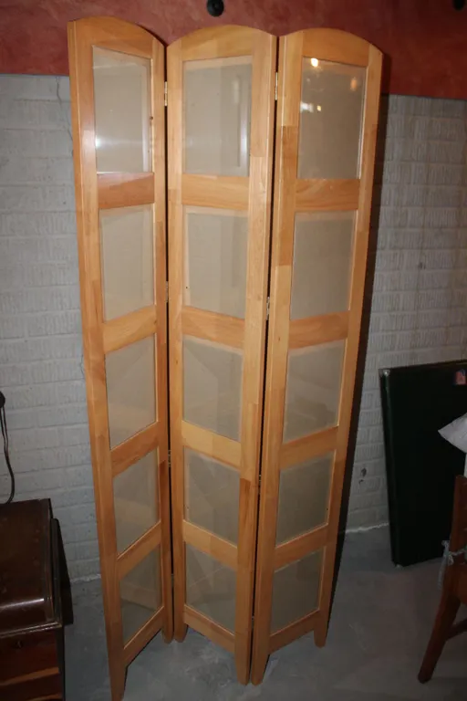 Wood Folding Picture Display Screen