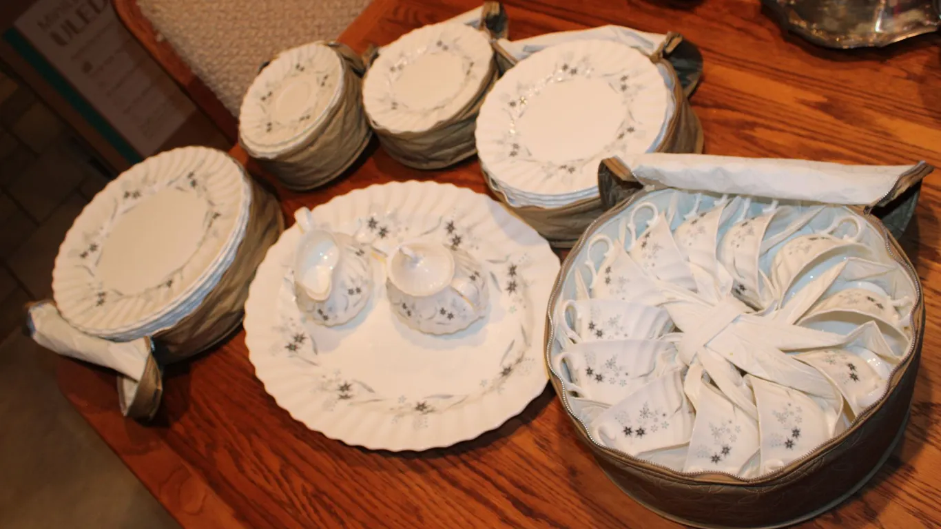 Royal Doulton Millefleur China