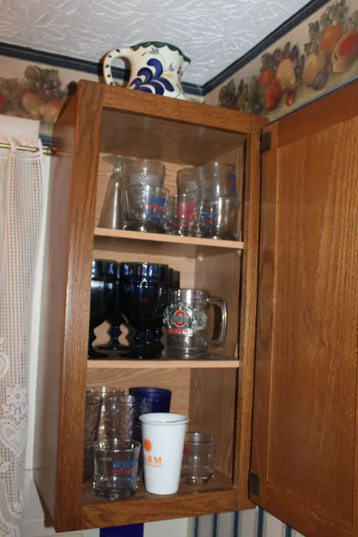 Glass & Ceramic Drinkware