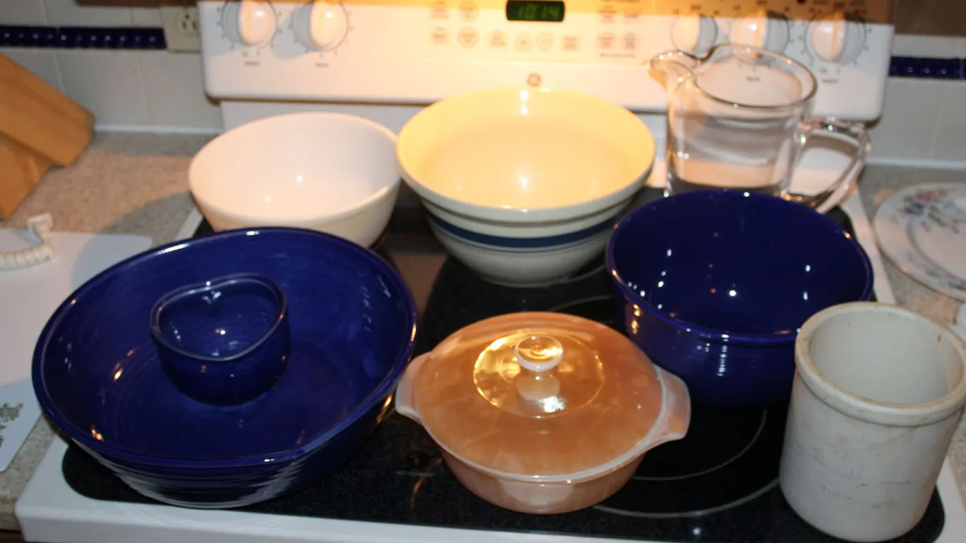 Bowls, Pitcher & Crock