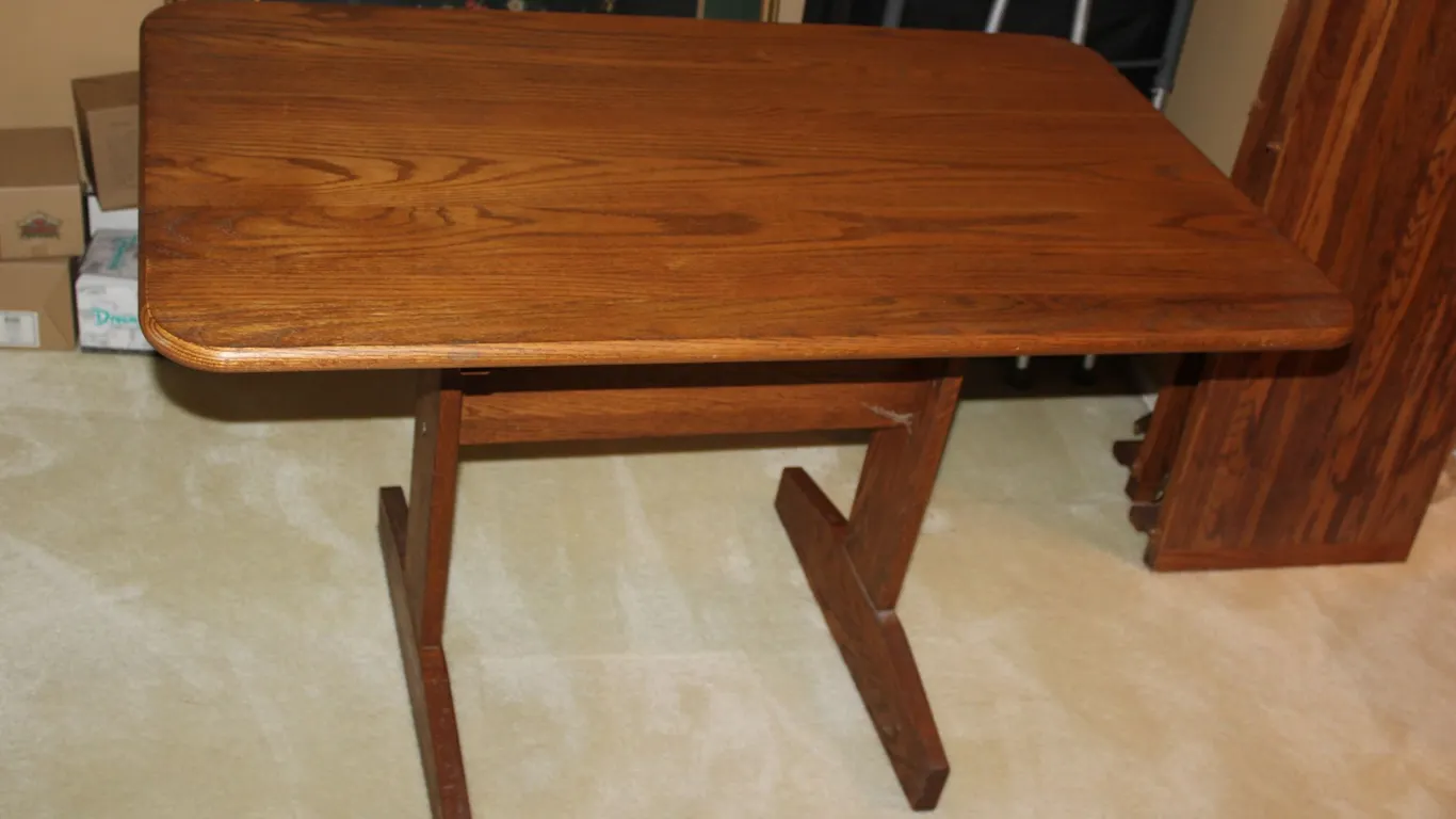Oak Table