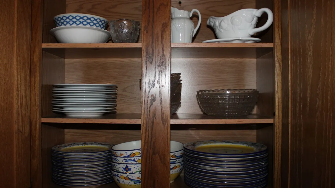 Pier 1 Dinnerware & Serving Pieces