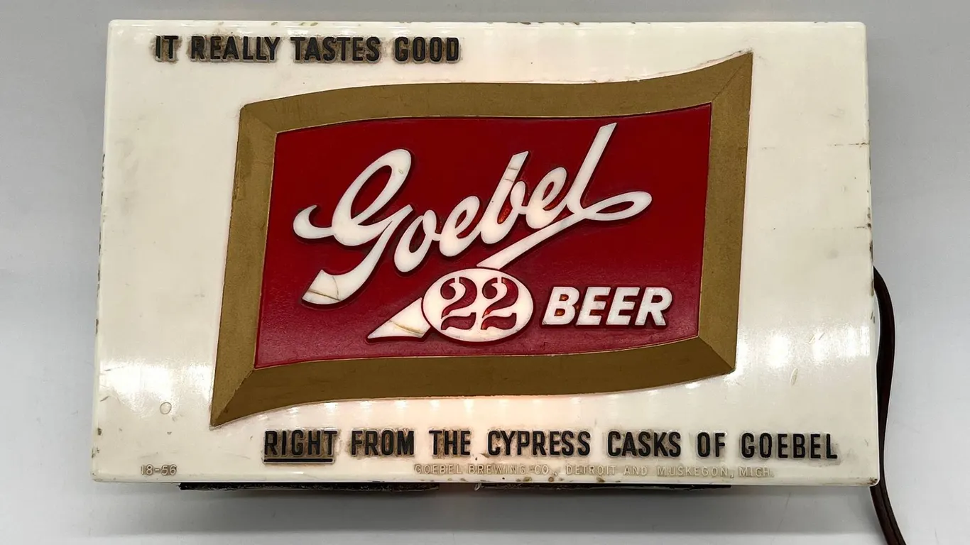 Goebel 22 Beer Lighted Advertising Sign