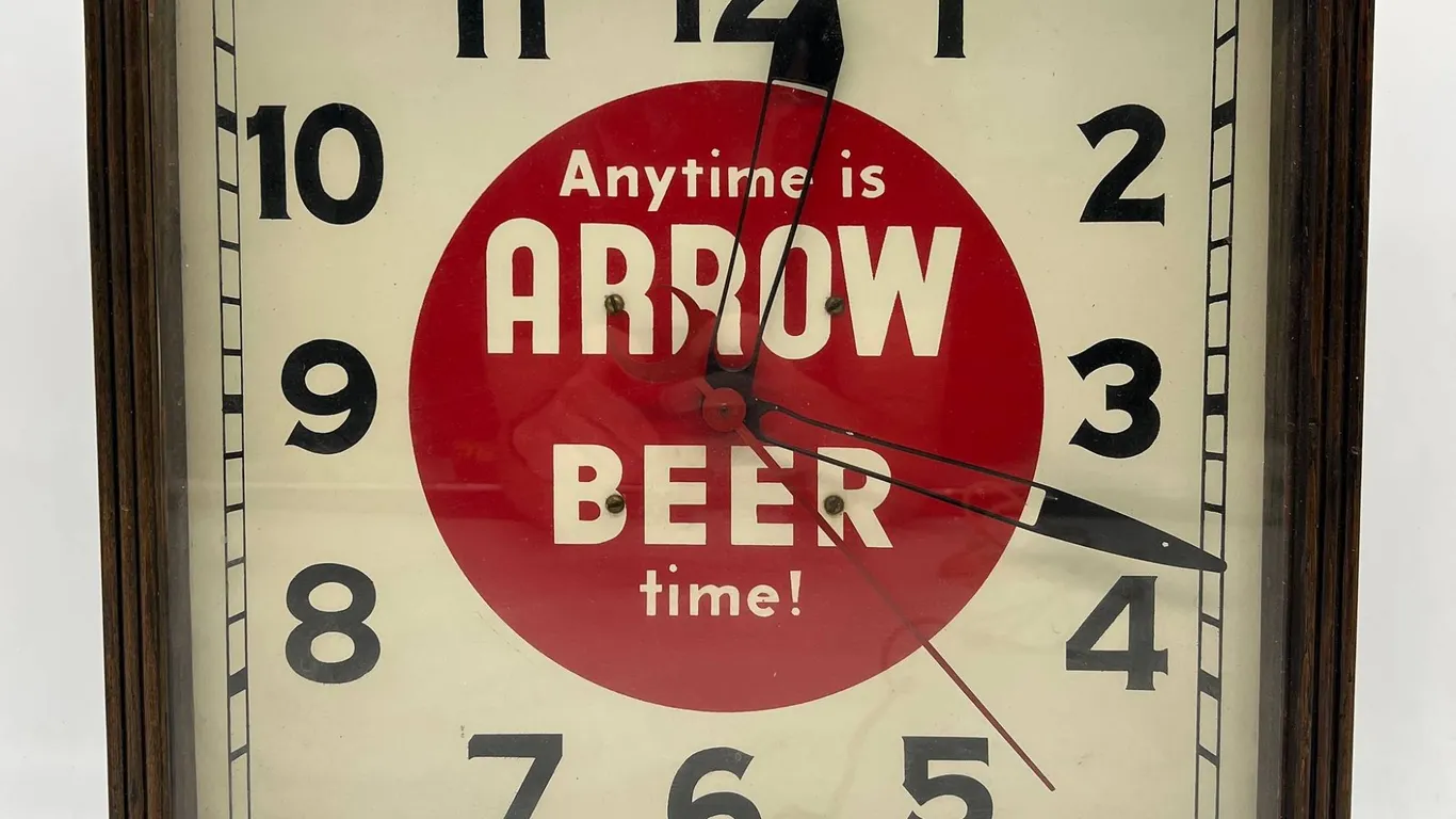 Arrow Beer Advertising Clock by PAM Clock Co.