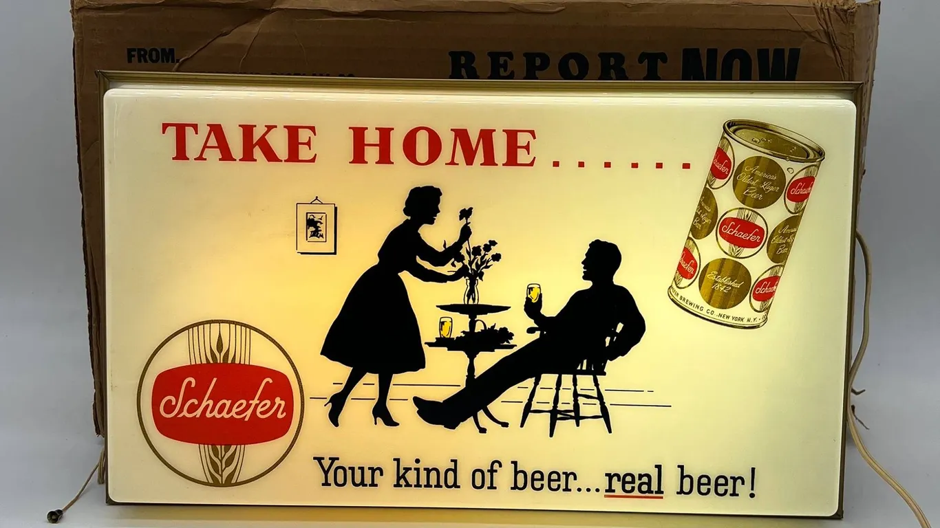 Schaefer Beer Lighted Display Sign with Original Box