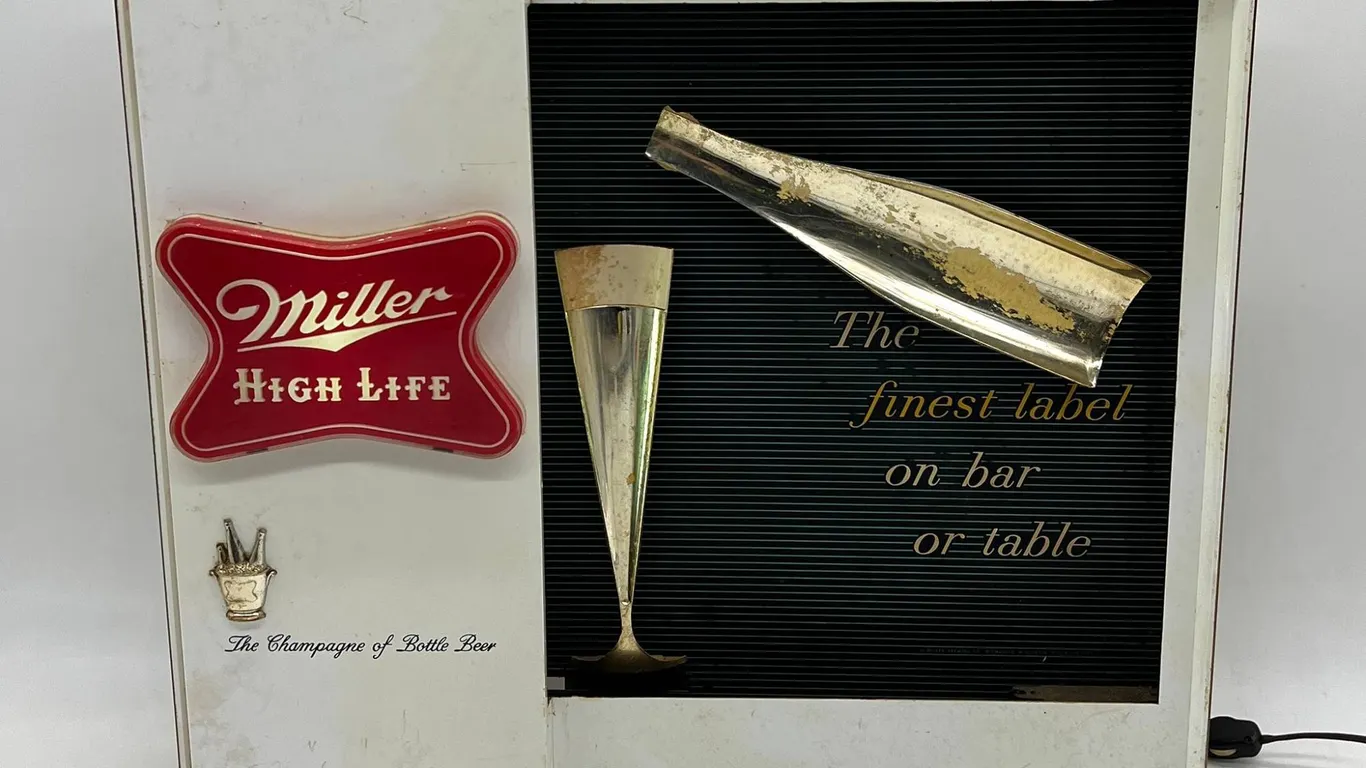 Miller High Life Illuminated Beer Light Sign
