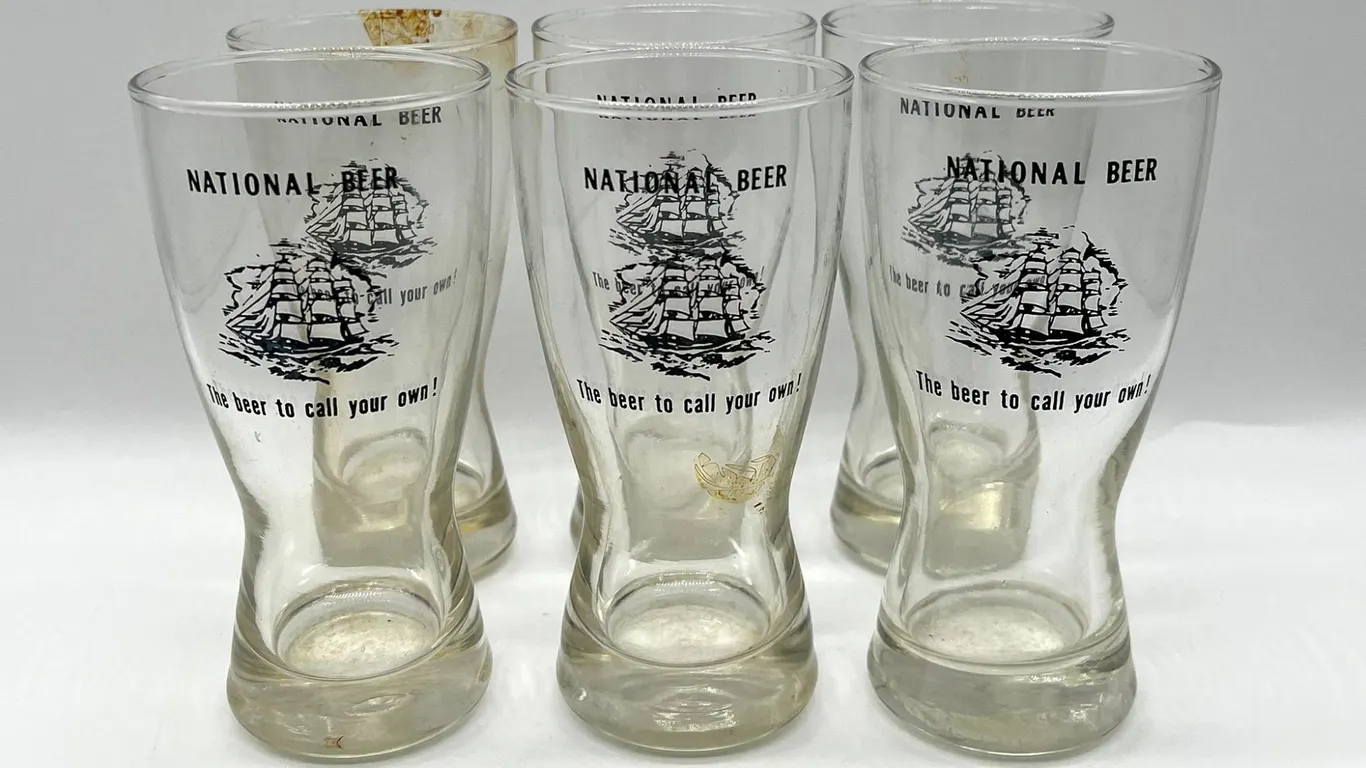 6 National Beer Glasses with Ship Design