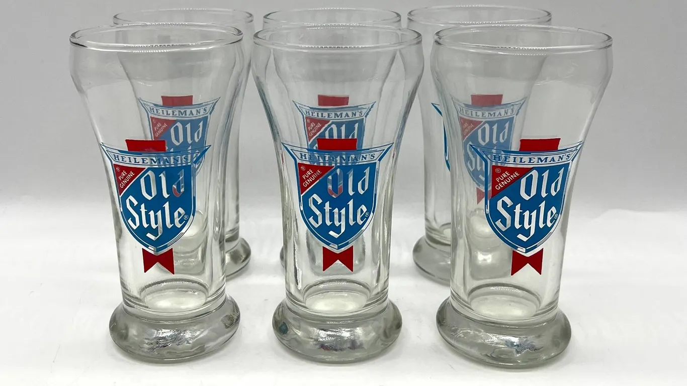 Six Heileman's Old Style Beer Glasses